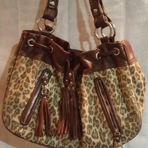 ***FOR @CARLENESANCHEZ TLE#BMAKOWSKY #ANIMALPRINT #BAG 12.16.21
